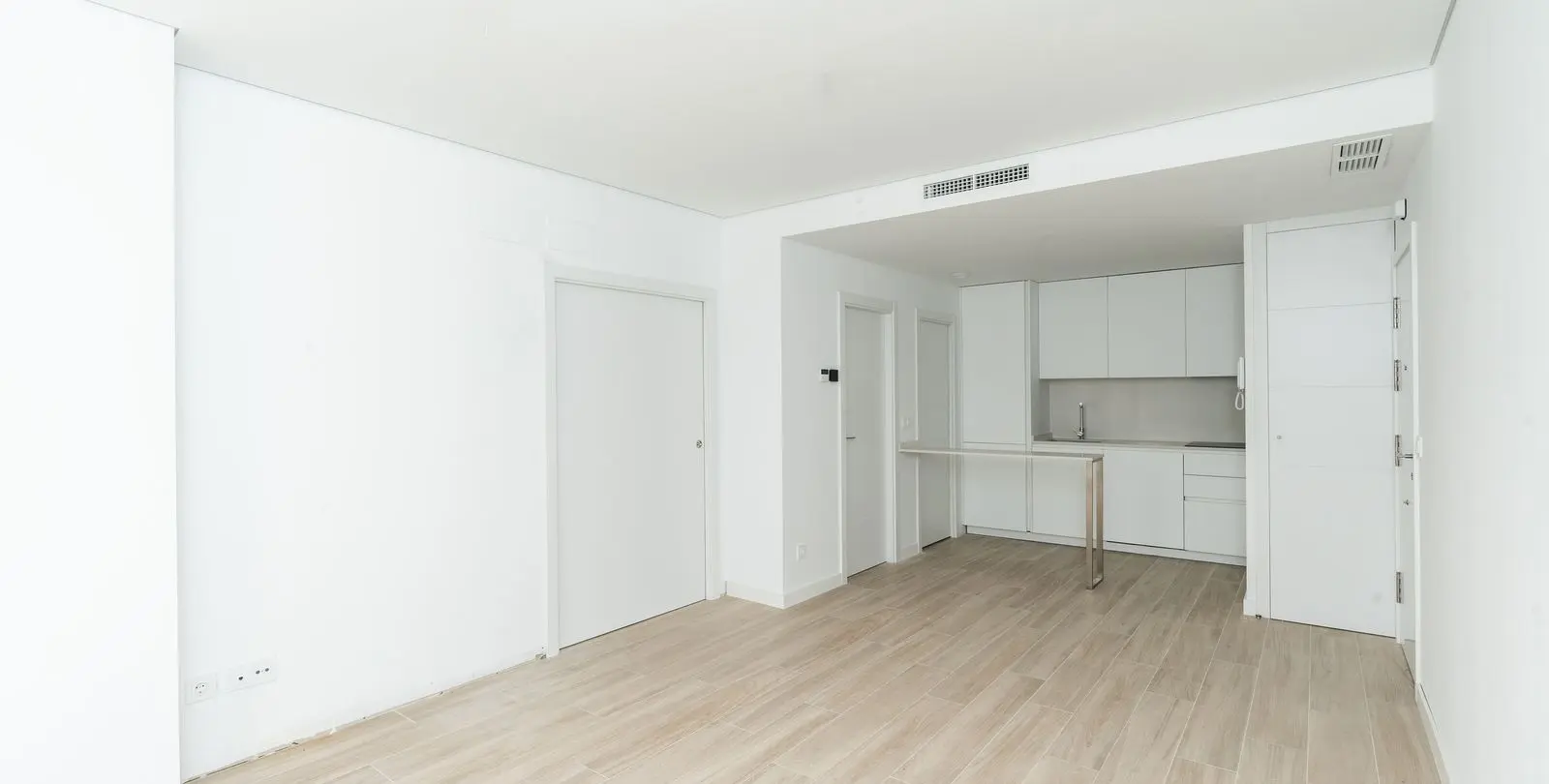 Sale of middle floor apartment in La Cala de Mijas 8