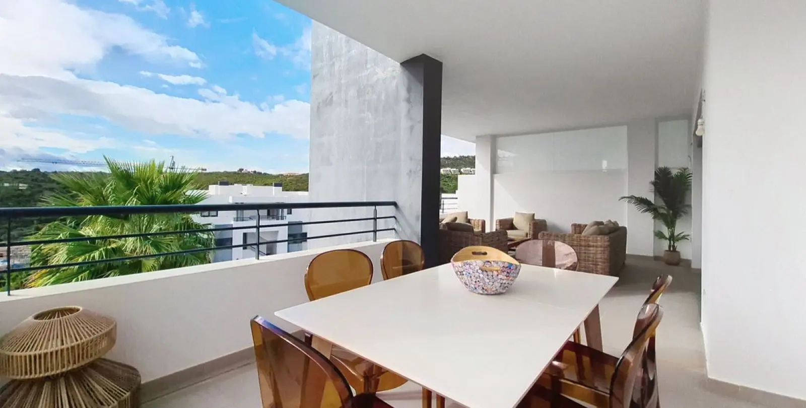 Venta de apartamento en planta media en Casares 16