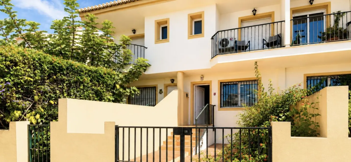 Sale of townhouse in Costabella 0