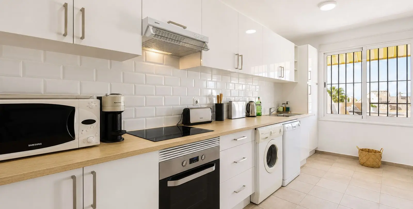 Sale of townhouse in Costabella 6