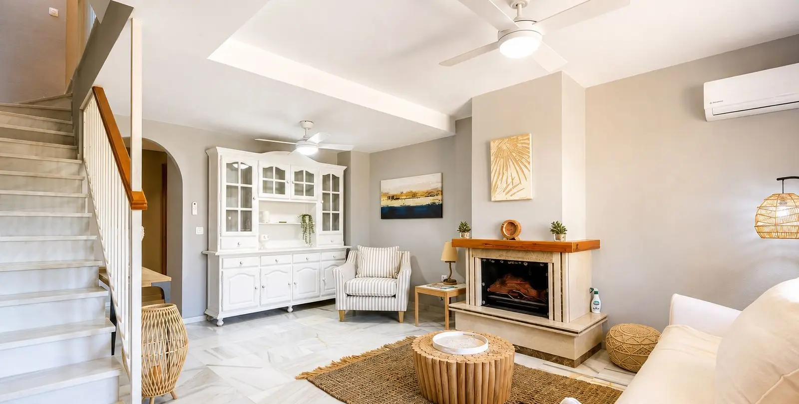 Sale of townhouse in Costabella 9