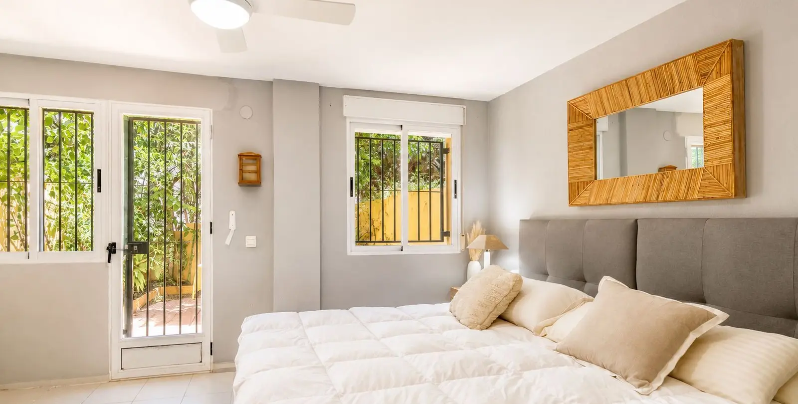 Sale of townhouse in Costabella 16
