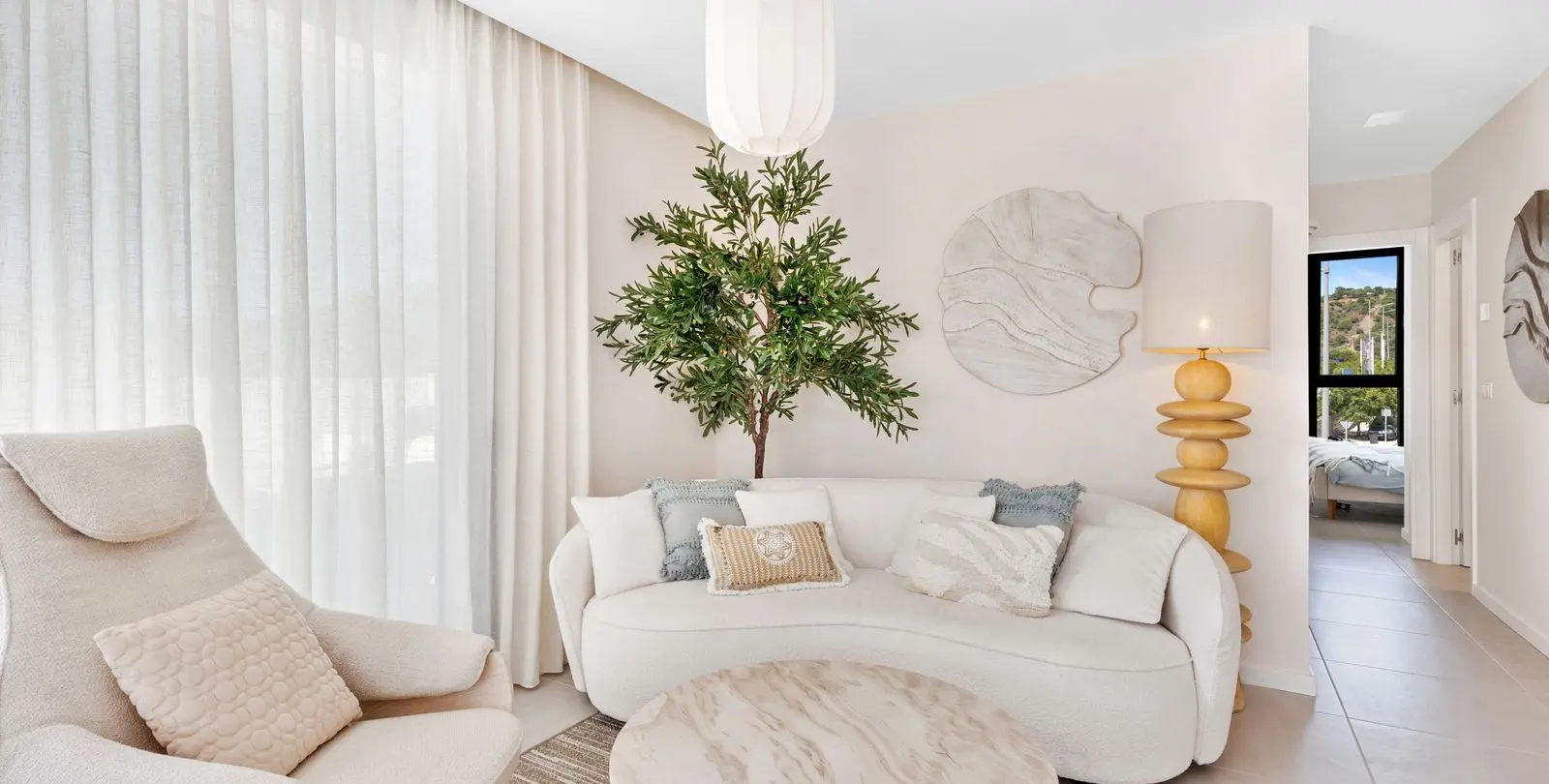 Sale of penthouse in Estepona 6