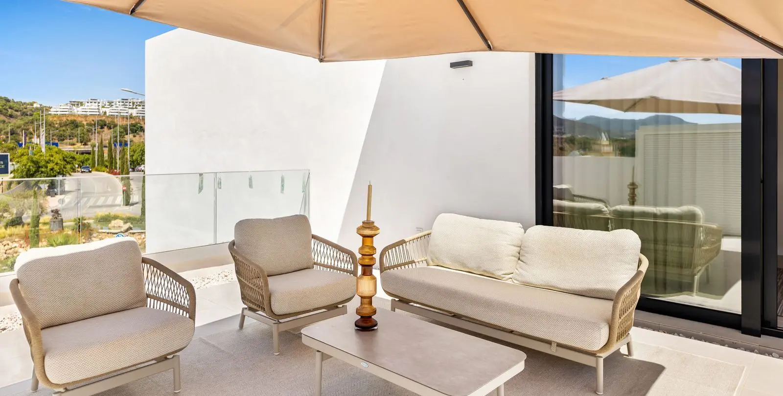 Sale of penthouse in Estepona 31