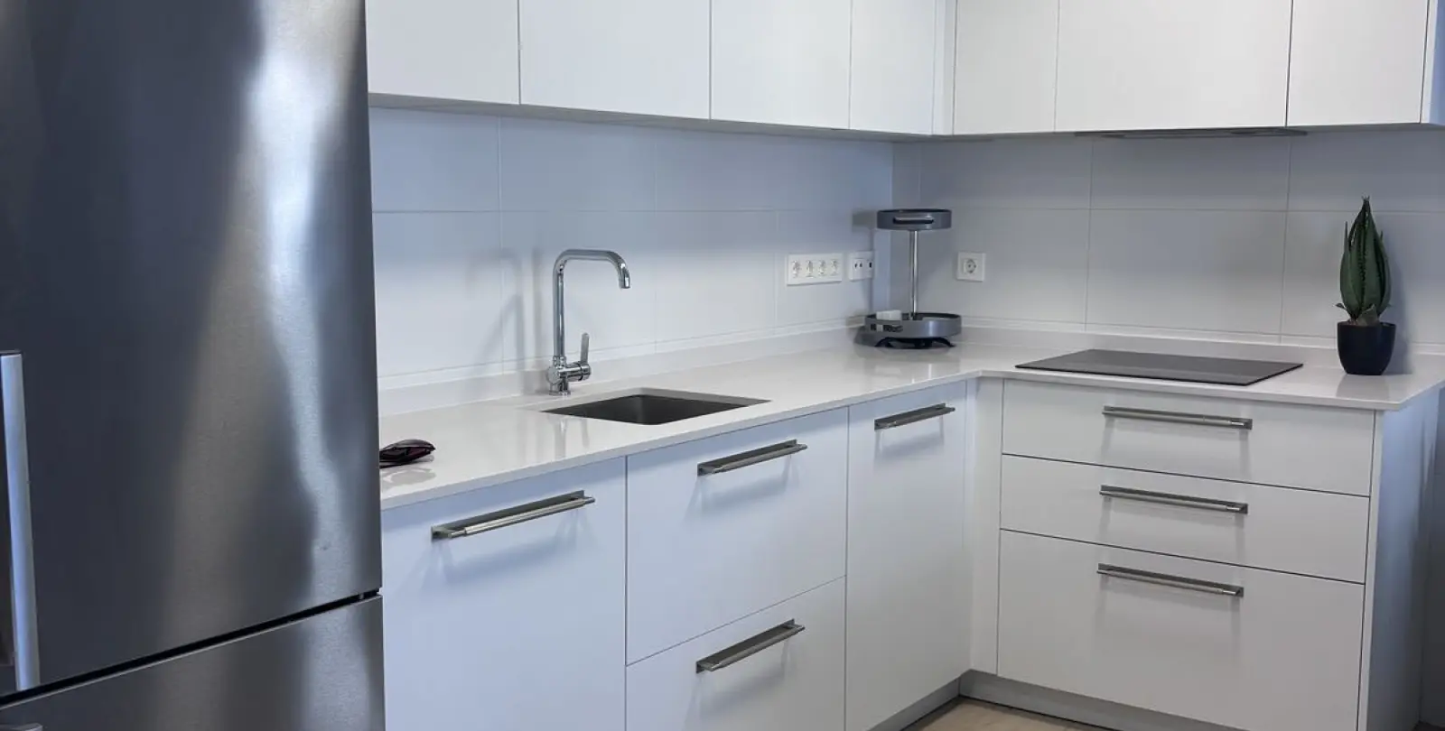 Sale of middle floor apartment in Marbella 4
