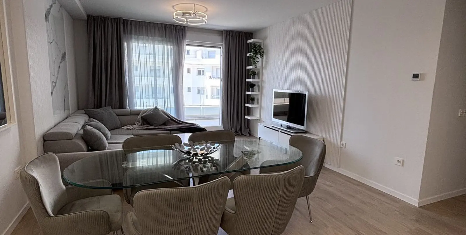 Sale of middle floor apartment in Marbella 5