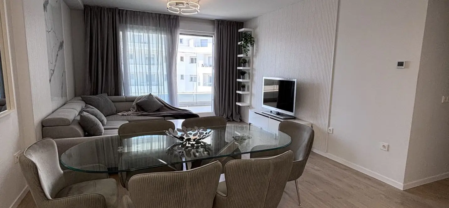 Sale of middle floor apartment in Marbella 4