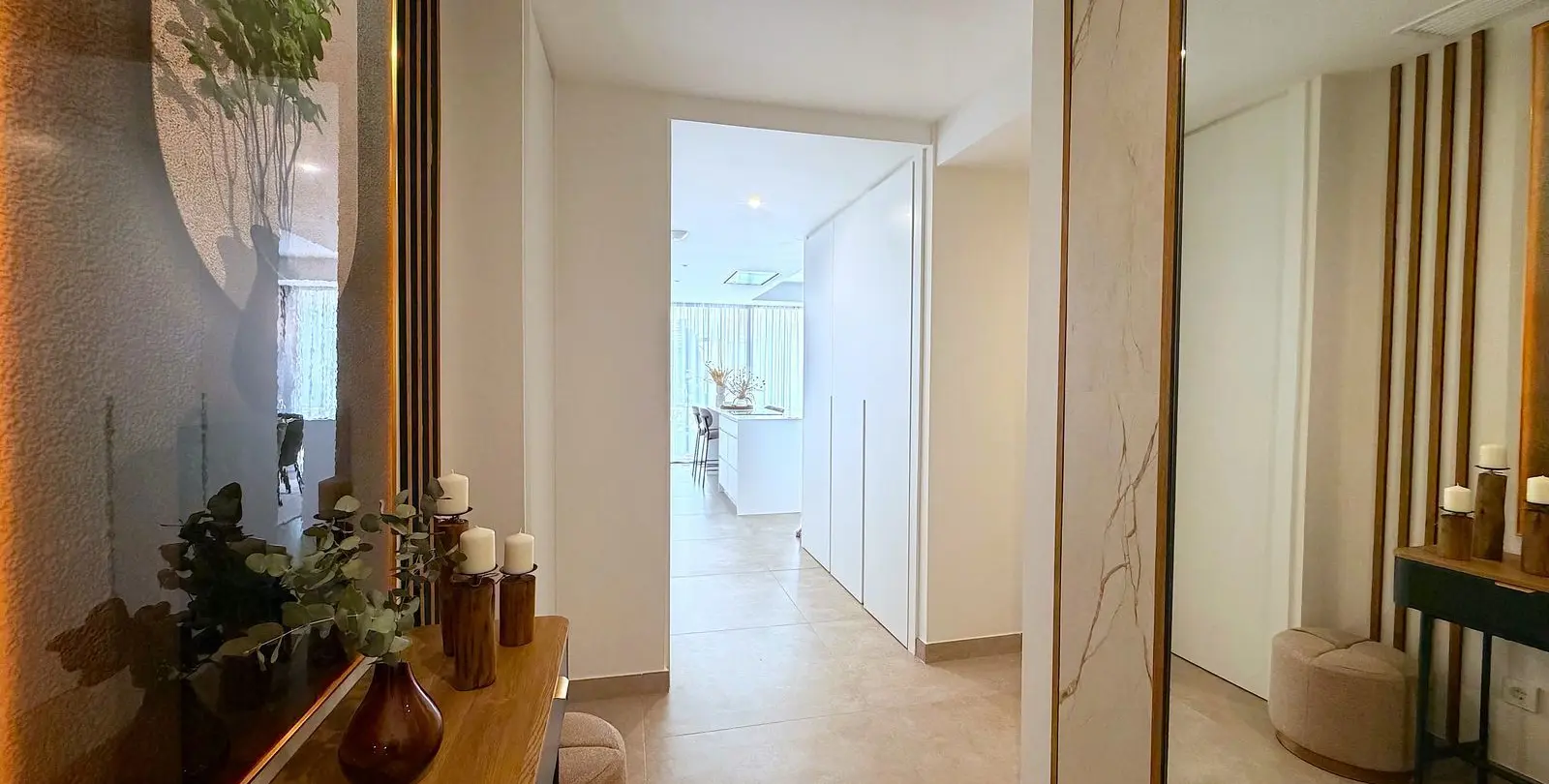 Sale of middle floor apartment in Cancelada 2