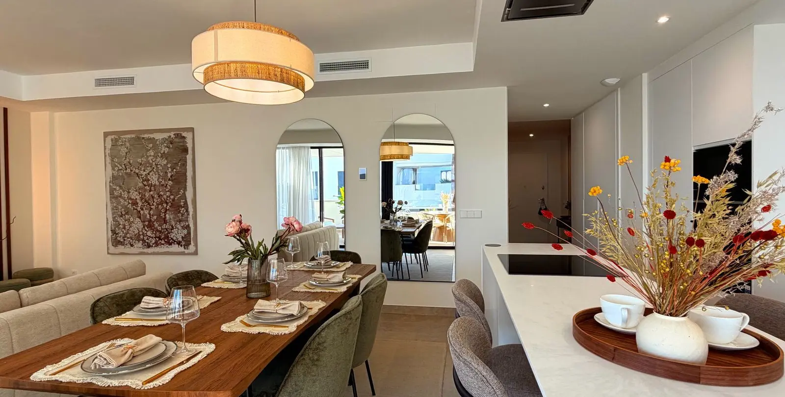 Sale of middle floor apartment in Cancelada 16