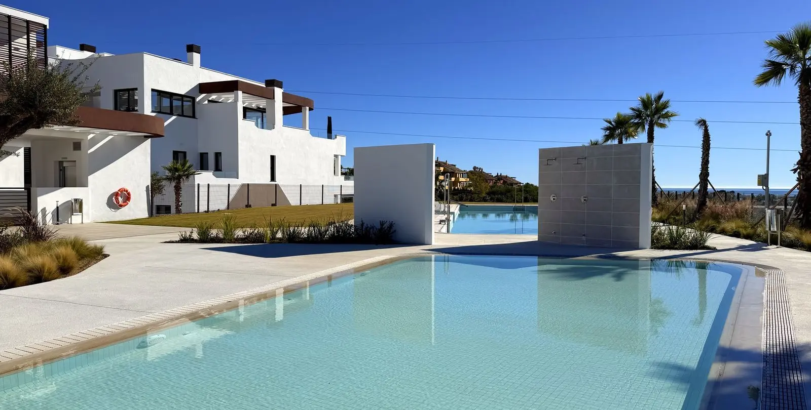 Sale of middle floor apartment in Cancelada 30