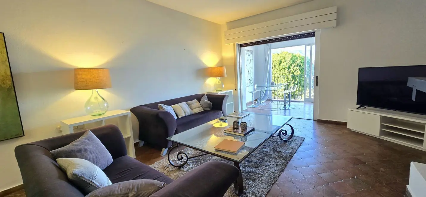 Продажа апартаментов на среднем этаже в Puerto Banús 3