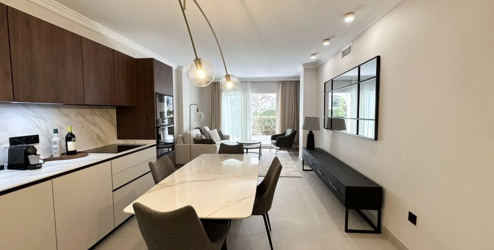 Sale of ground floor apartment in San Pedro de Alcántara 3