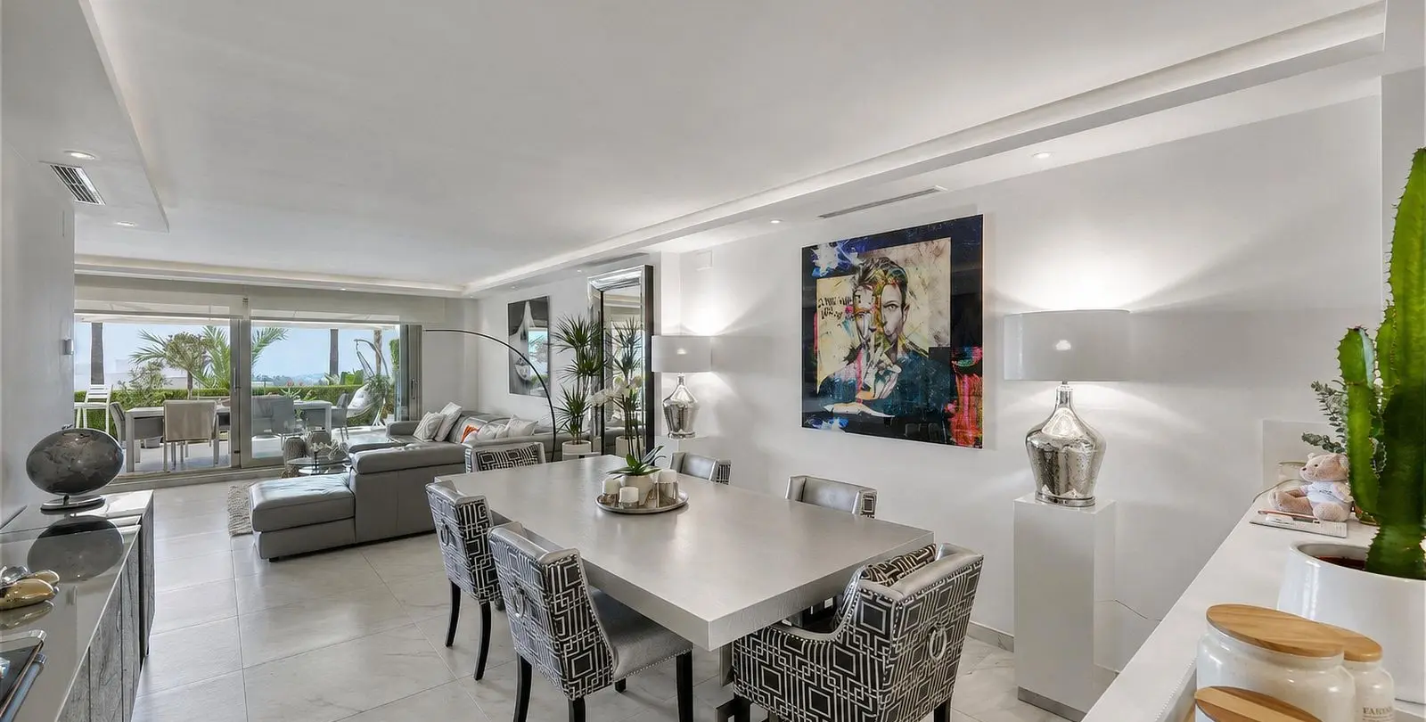 Venta de apartamento en planta baja en Benahavís 5