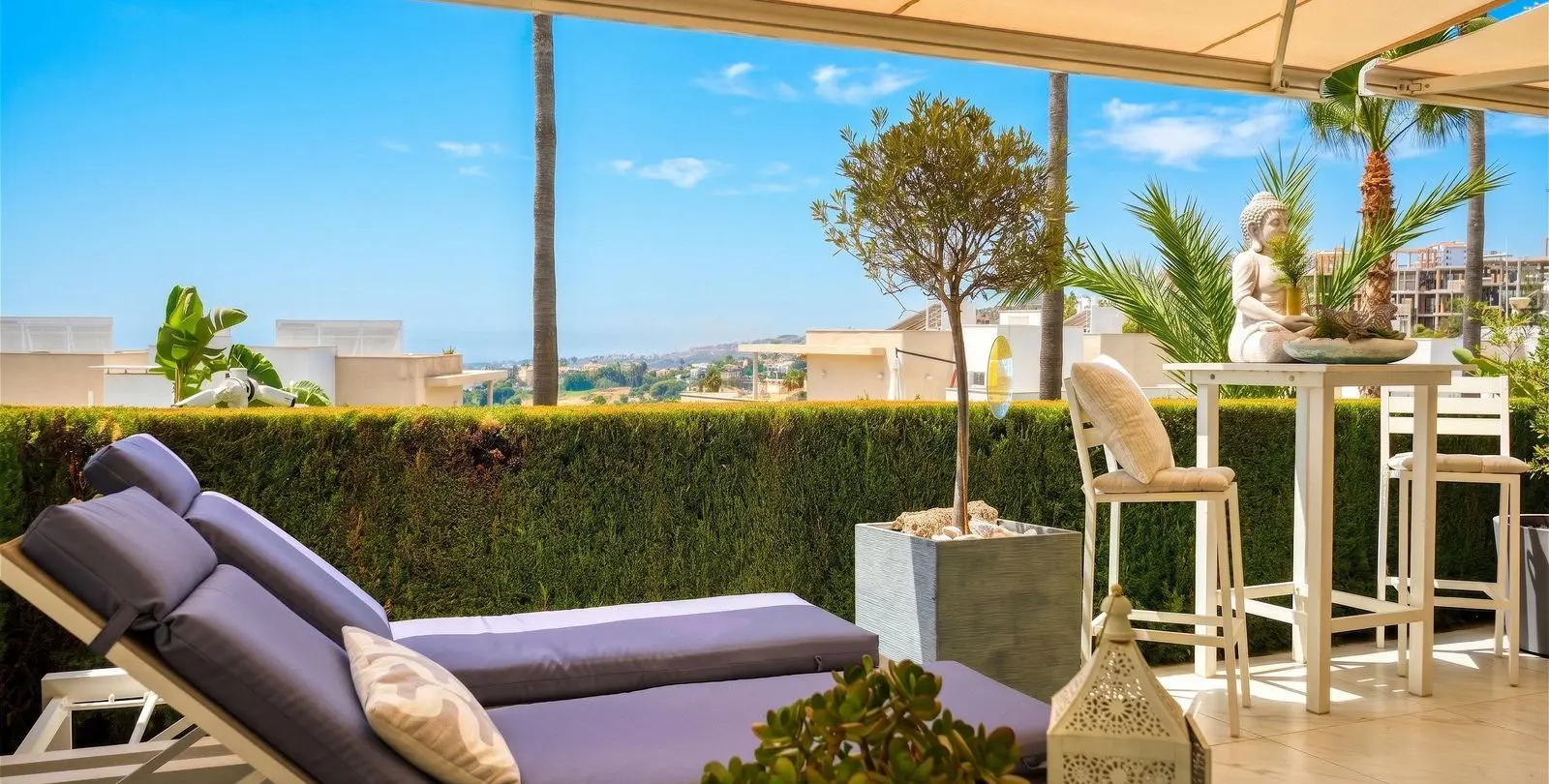 Venta de apartamento en planta baja en Benahavís 17