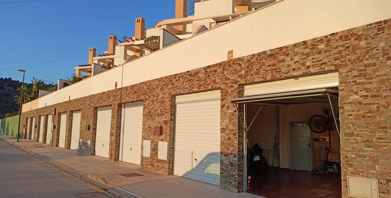 Sale of townhouse in Pinares de San Anton 5