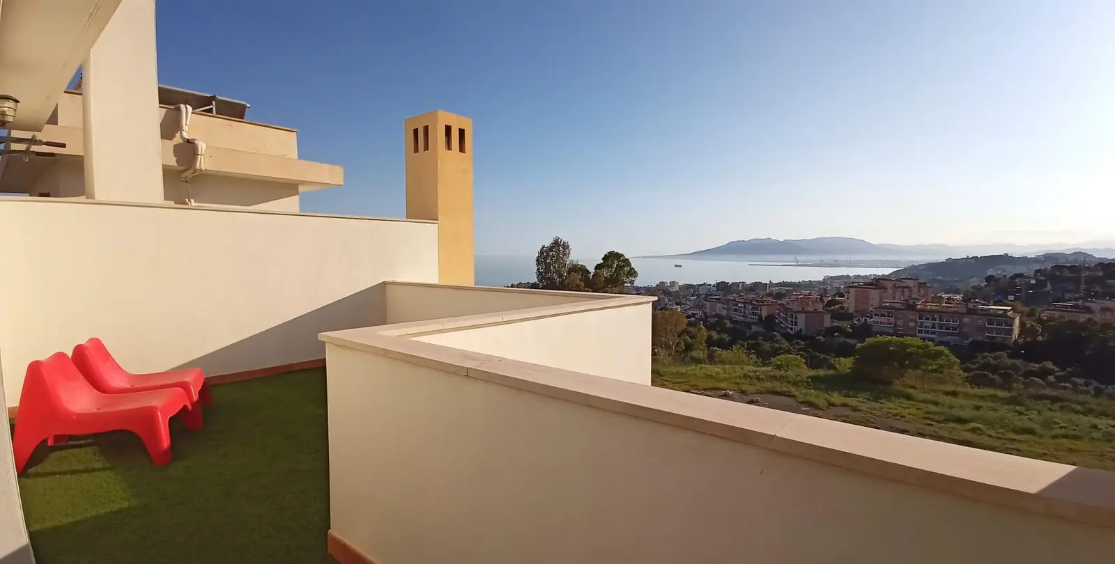 Sale of townhouse in Pinares de San Anton 45
