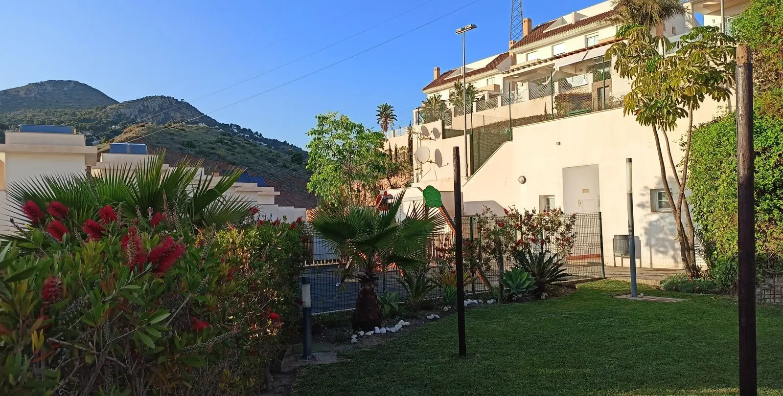 Sale of townhouse in Pinares de San Anton 50