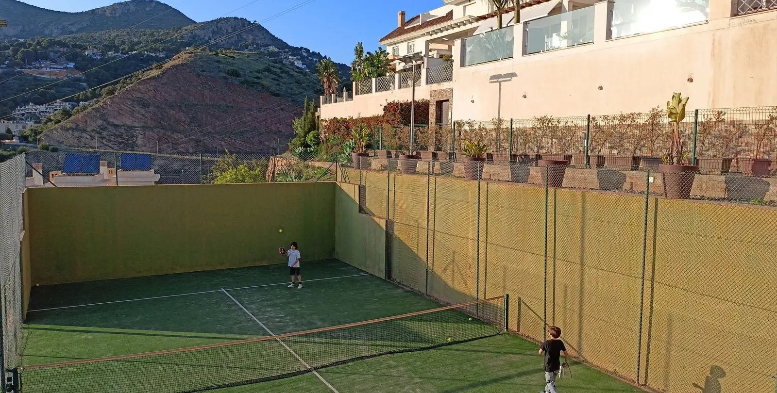 Sale of townhouse in Pinares de San Anton 56