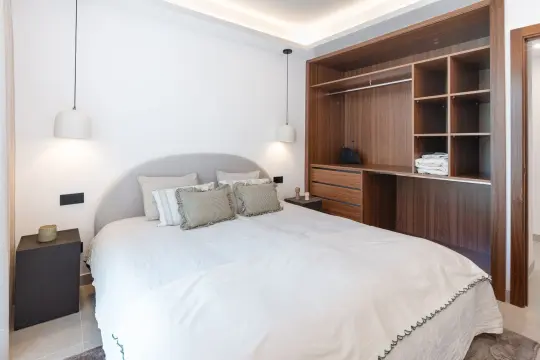 Image 35 thumb