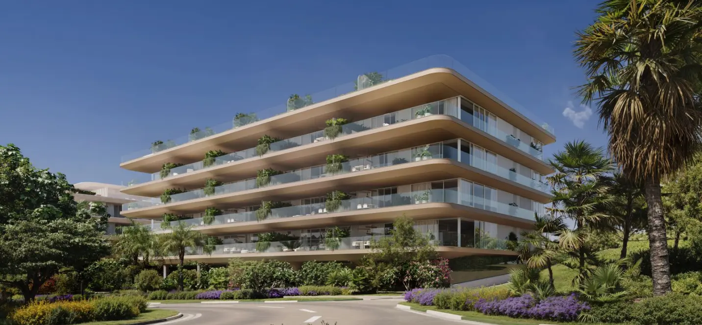 Sale of middle floor apartment in Estepona 0