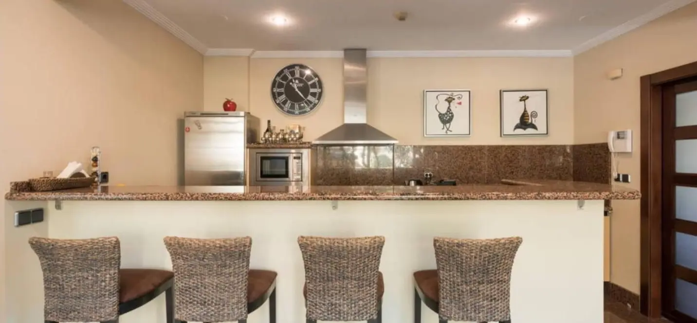Venta de villa independiente en Puerto Banús 3