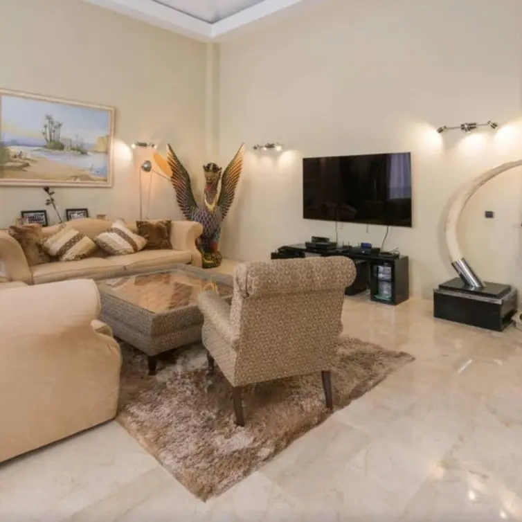 Venta de villa independiente en Puerto Banús