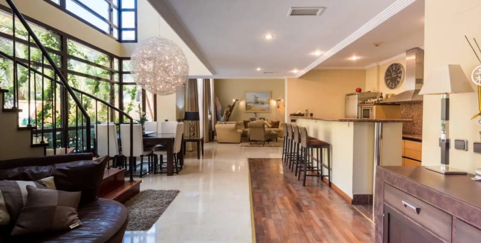 Sale of detached villa in Puerto Banús 9