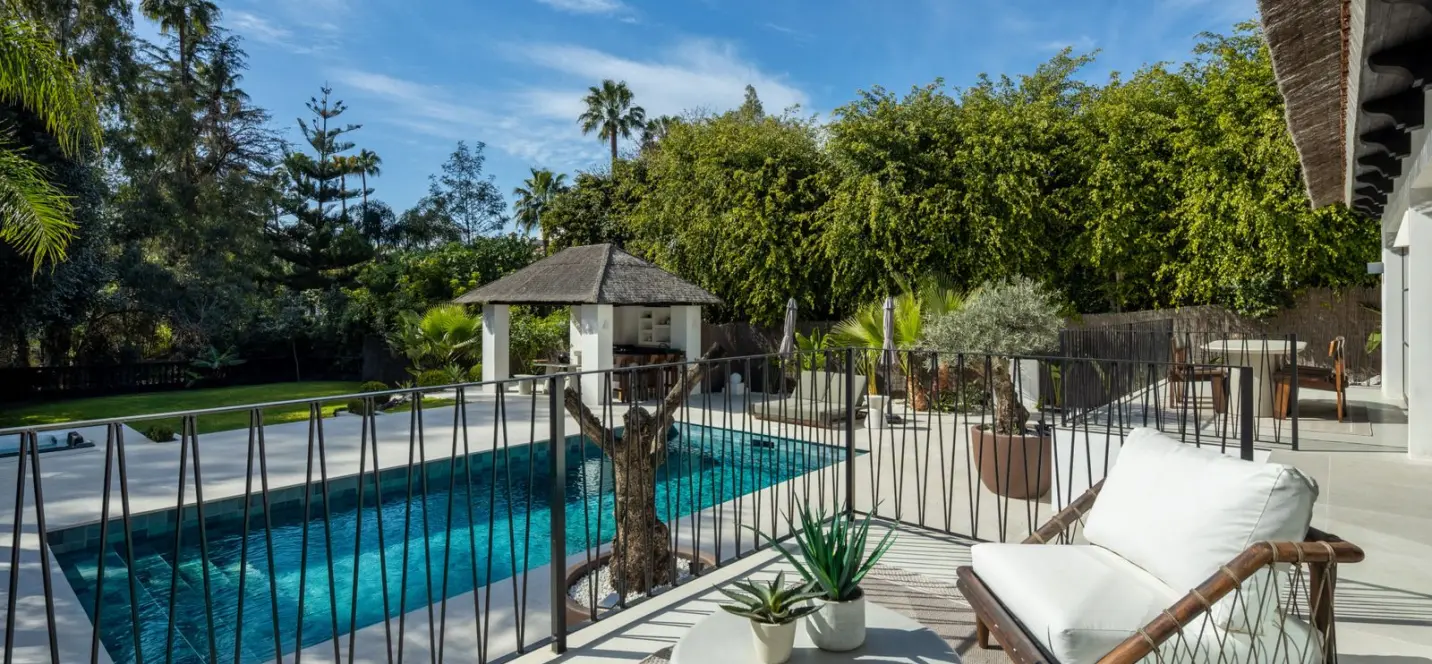 Sale of detached villa in Nueva Andalucía 3