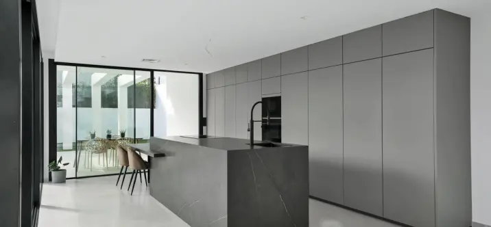Long-term rent of detached villa in Benahavís 1