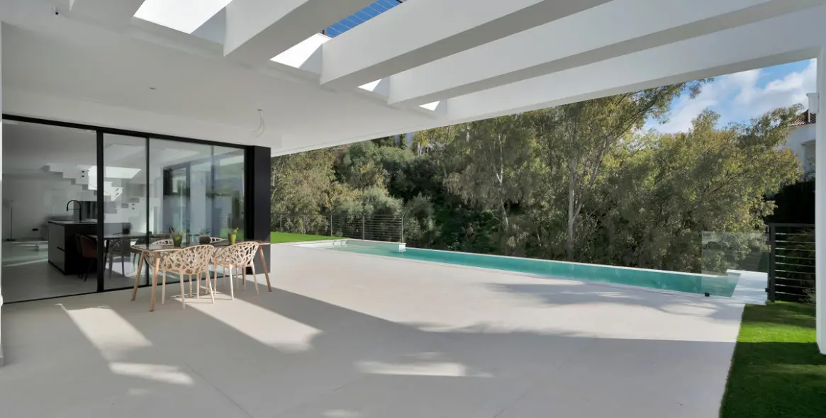 Long-term rent of detached villa in Benahavís 8