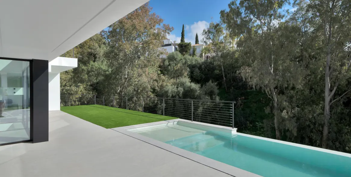 Long-term rent of detached villa in Benahavís 11