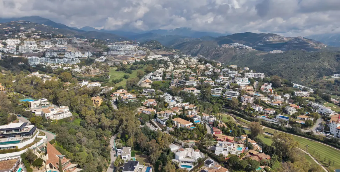 Long-term rent of detached villa in Benahavís 48