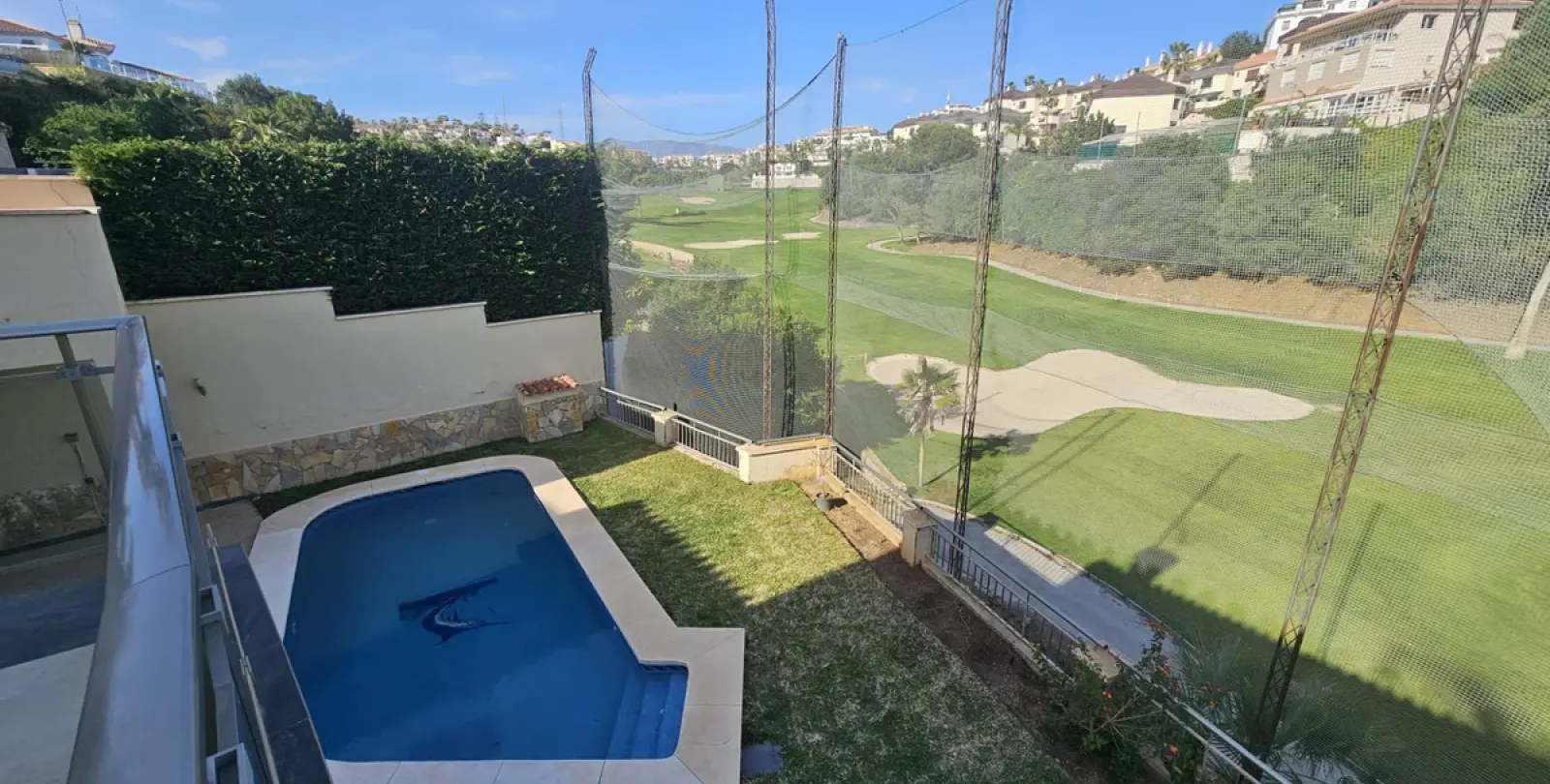 Long-term rent of detached villa in Riviera del Sol 11