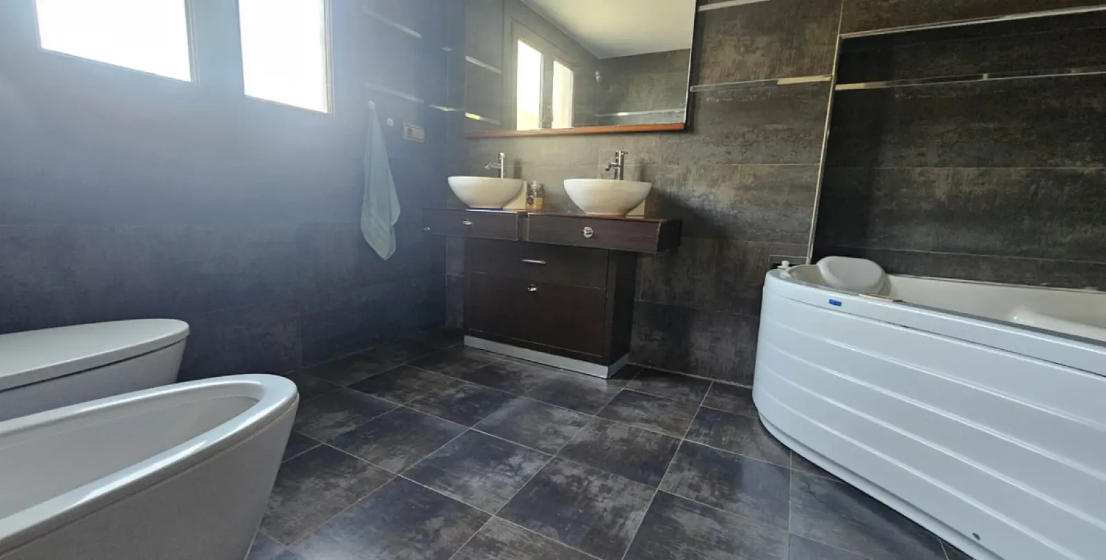 Long-term rent of detached villa in Riviera del Sol 21