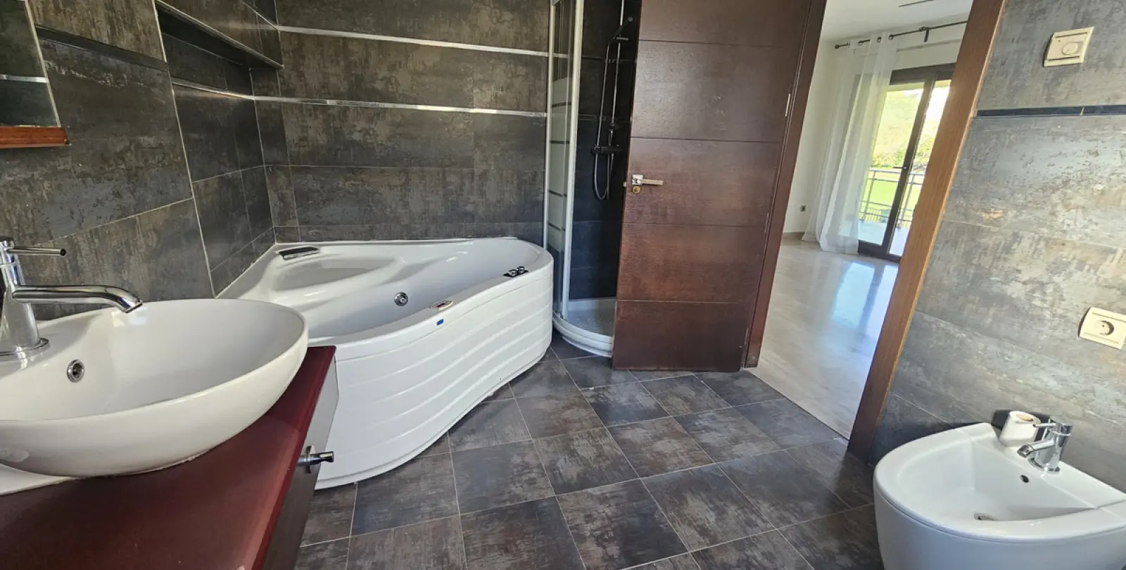 Long-term rent of detached villa in Riviera del Sol 39
