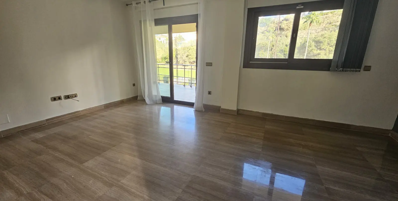 Long-term rent of detached villa in Riviera del Sol 41