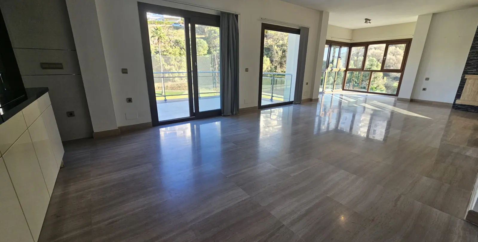 Long-term rent of detached villa in Riviera del Sol 51