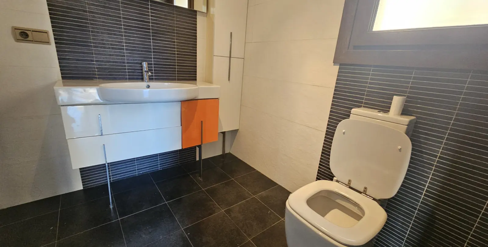 Long-term rent of detached villa in Riviera del Sol 67