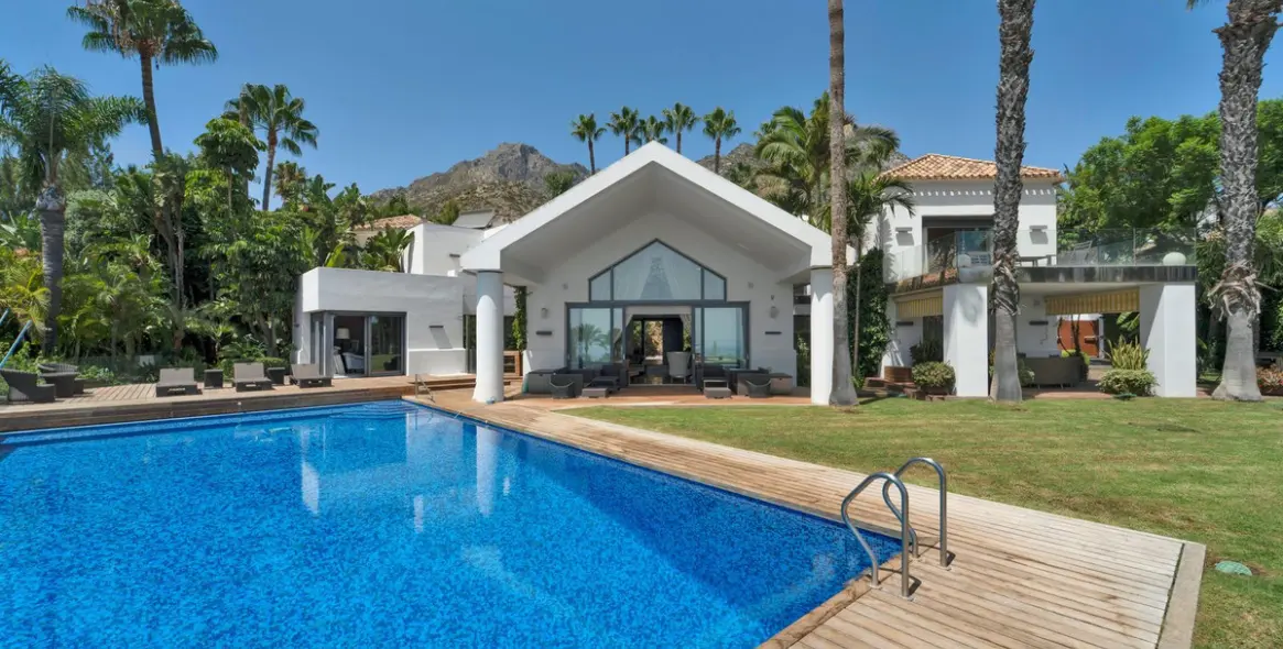Долгосрочная аренда  отдельно стоящей виллы в Marbella 1