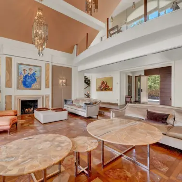 Long-term rent of detached villa in Marbella