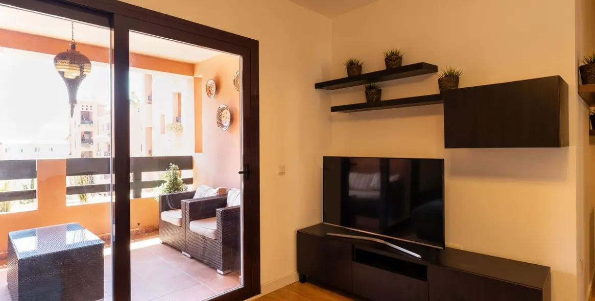 Venta de apartamento en planta media en Benalmadena 3