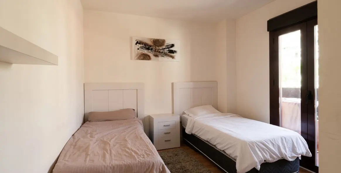 Venta de apartamento en planta media en Benalmadena 15