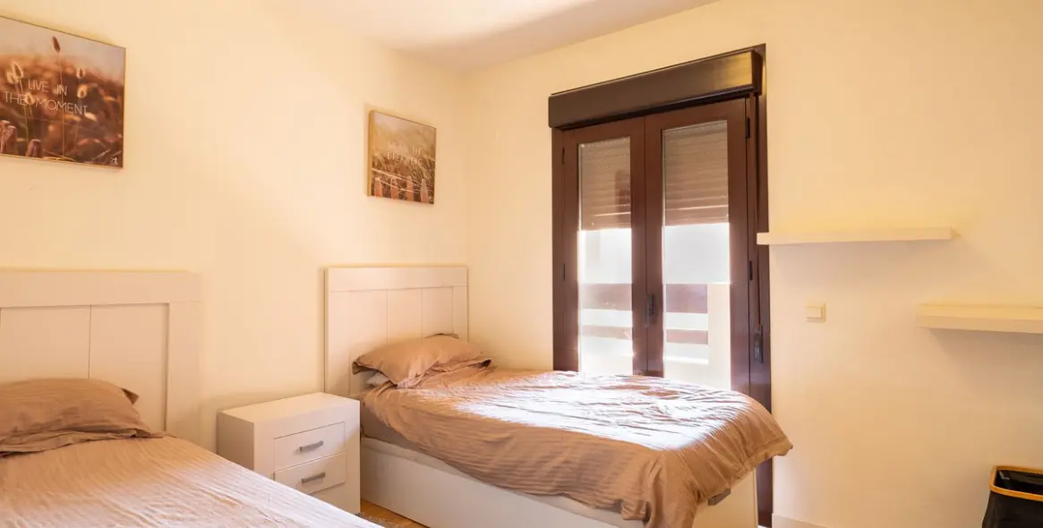 Venta de apartamento en planta media en Benalmadena 19