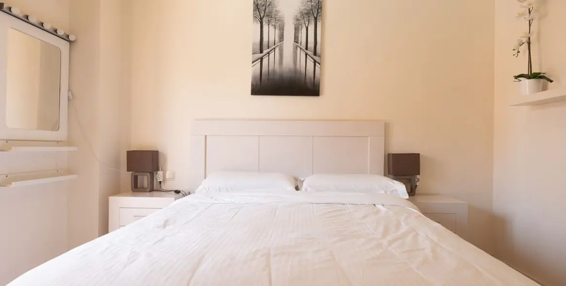 Venta de apartamento en planta media en Benalmadena 36