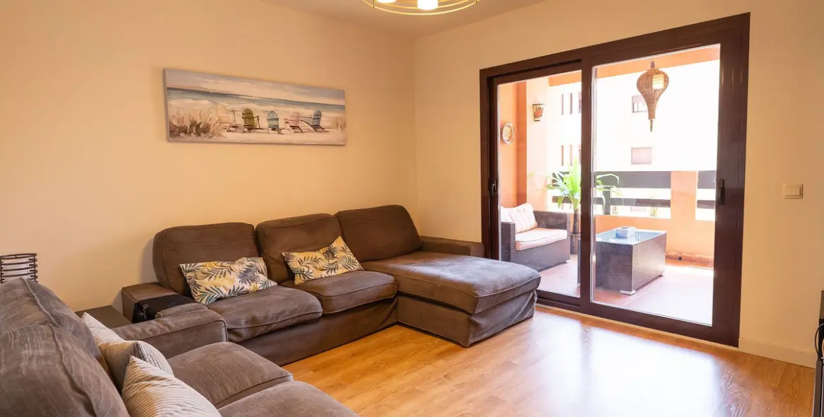 Venta de apartamento en planta media en Benalmadena 41