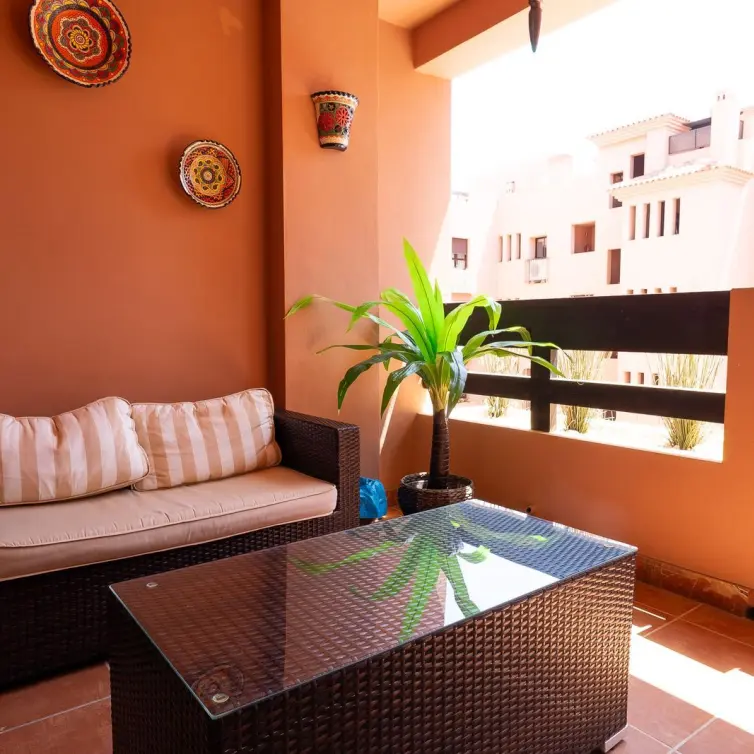 Sale of middle floor apartment in Benalmadena