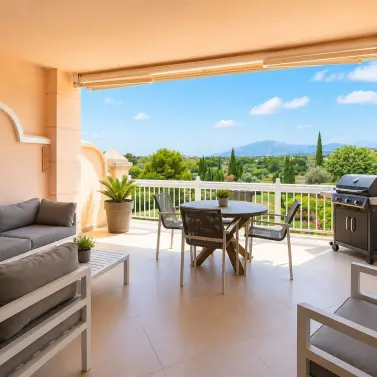 Venta de apartamento en planta media en Los Flamingos