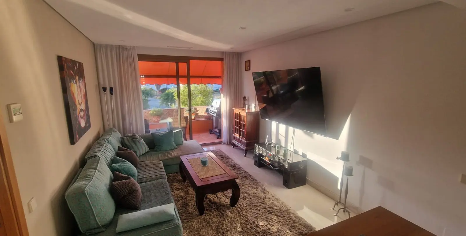 Sale of penthouse in New Golden Mile 4