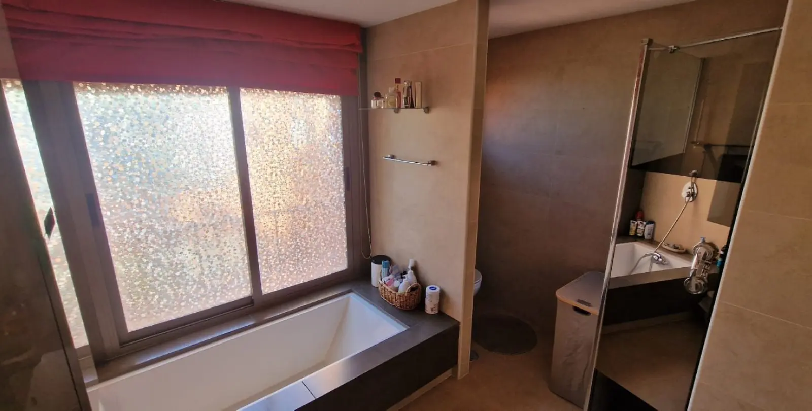 Sale of penthouse in New Golden Mile 12