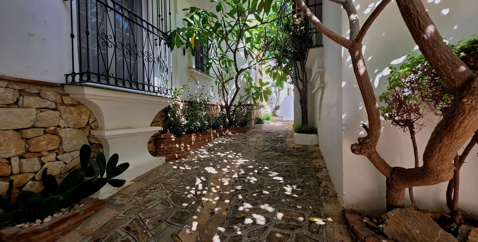 Sale of townhouse in Mijas Golf 29